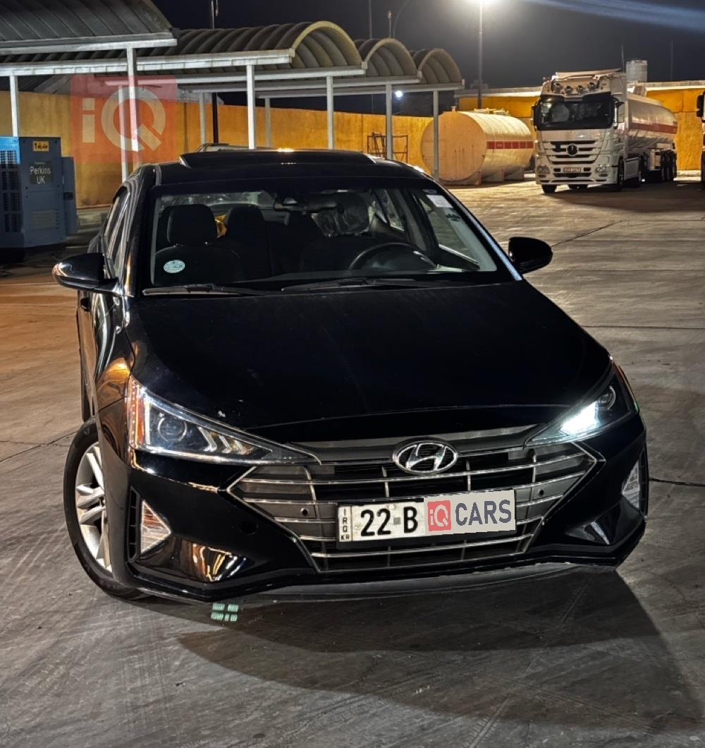 هیوندای ئەلەنترا